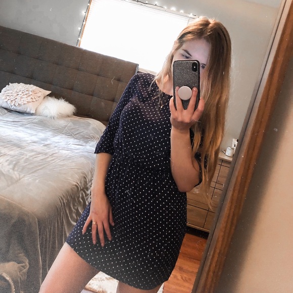 H&M Dresses & Skirts - Summer Dress H&M (US 4)